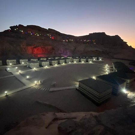 Space Village Luxury Camp Wadi Rum Zewnętrze zdjęcie