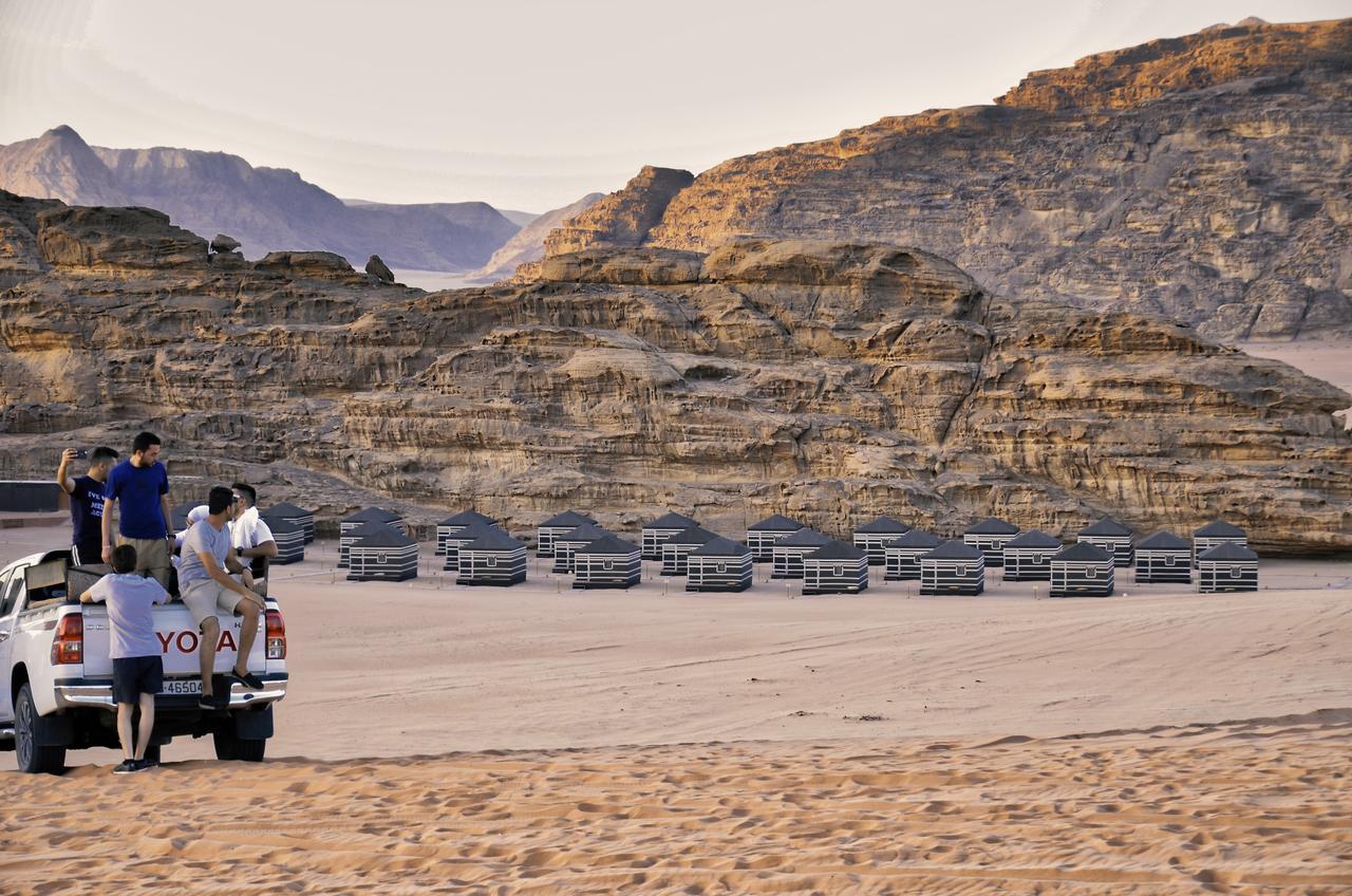 Space Village Luxury Camp Wadi Rum Zewnętrze zdjęcie