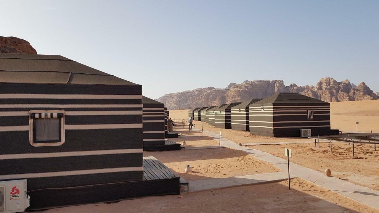 Space Village Luxury Camp Wadi Rum Zewnętrze zdjęcie