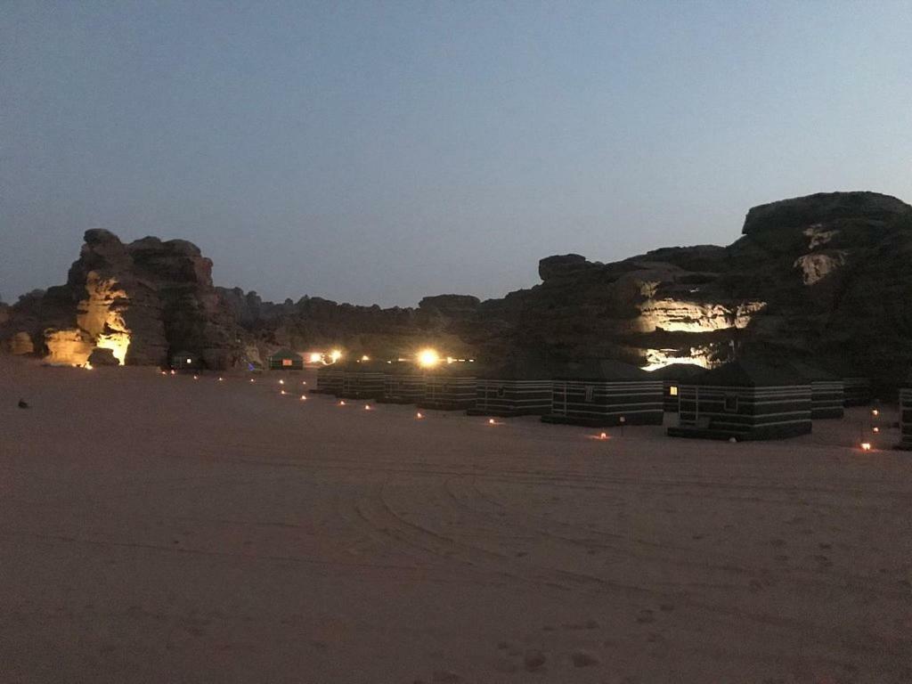 Space Village Luxury Camp Wadi Rum Zewnętrze zdjęcie